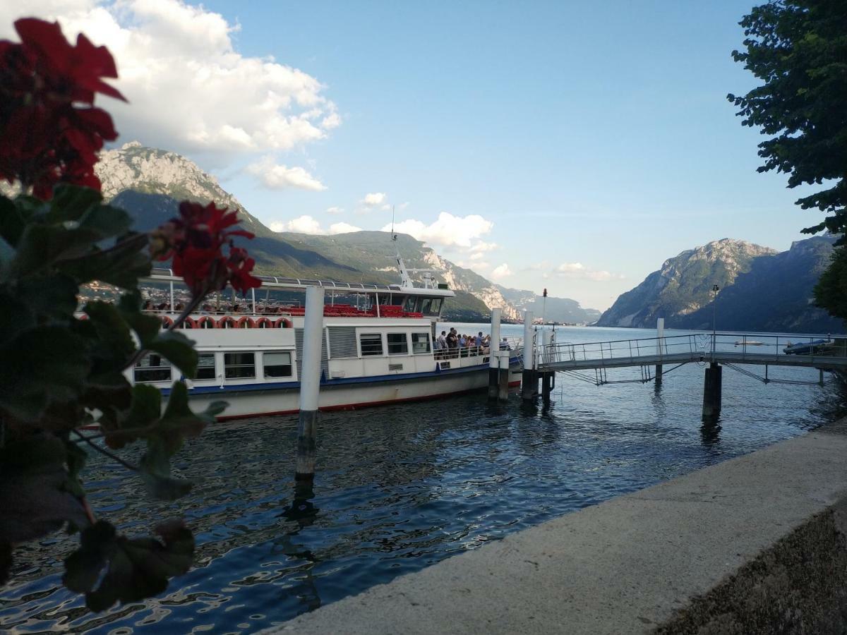 Apartment A Lago Private Beach And Parking Oliveto Lario Exterior photo